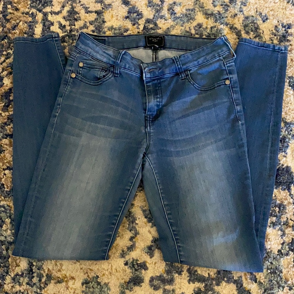 skinny jeans